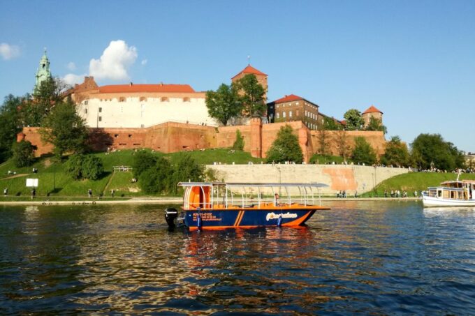 Krakow Vistula River Cruise - Booking and Cancellation Policies