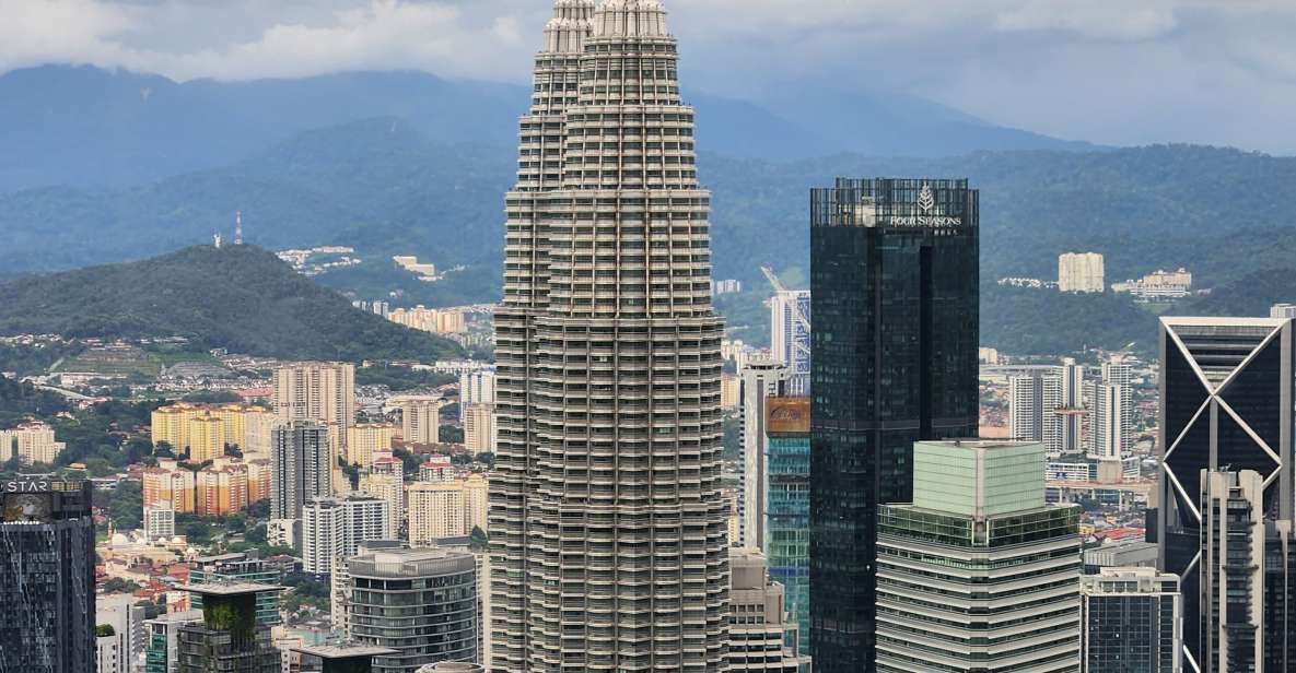 Kuala Lumpur: Private Sightseeing Tour With Pickup - Booking and Availability