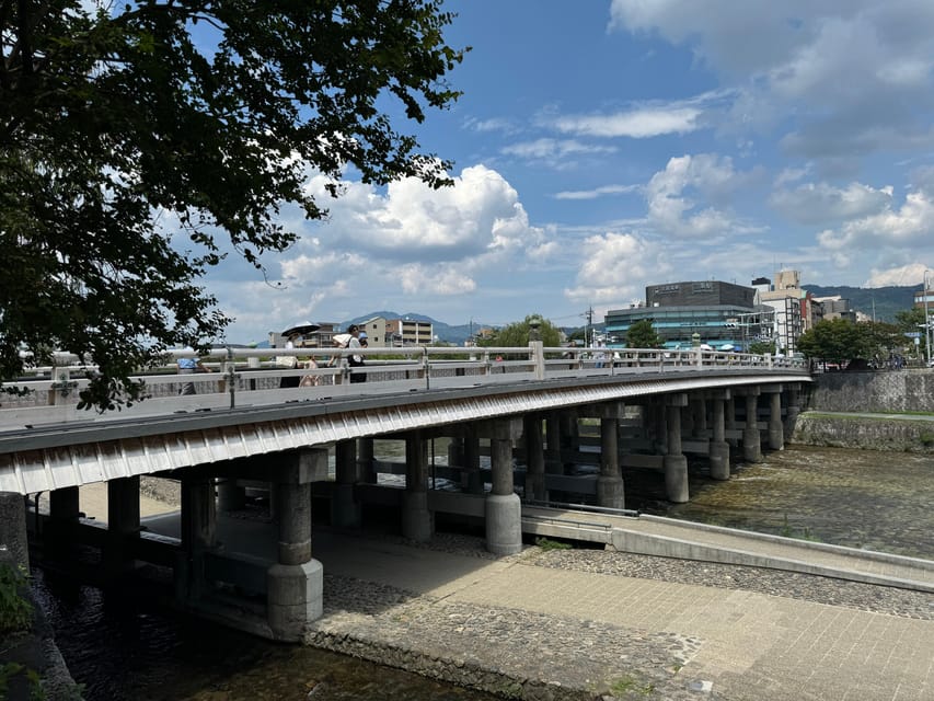 Kyoto: Half-Day Geisha and Cultural Heritage Tour - Customer Reviews and Meeting Point