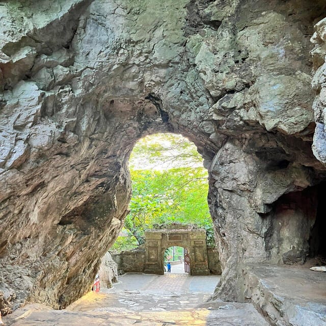 Lady Buddha & Marble Mountain - Am Phu Cave From Hoi An/DN - Important Restrictions