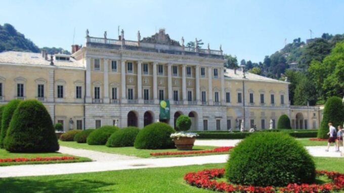 Lake Como: 2 Hours Private Boat Tour From Como - Frequently Asked Questions