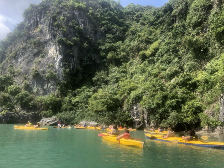 Lan Ha Bay - Kayaking 1 Day on Cruise - Top Attractions in Lan Ha Bay