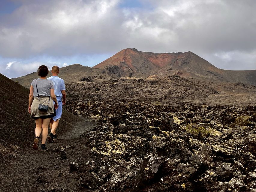 Lanzarote: Hike Across Timanfaya's Volcanic Landscapes - What to Expect