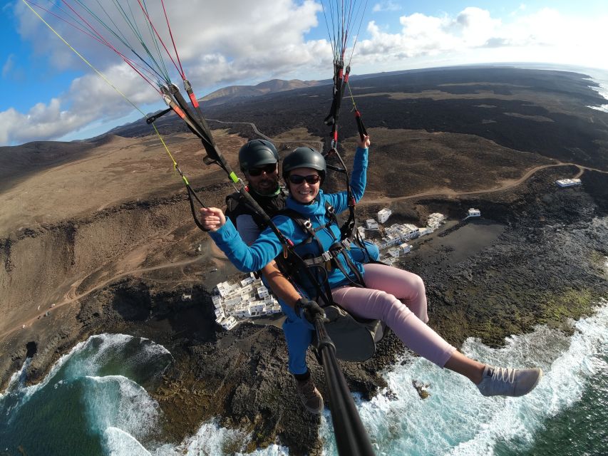 Lanzarote: Tandem Paragliding Flight Over Lanzarote - Customer Reviews and Ratings