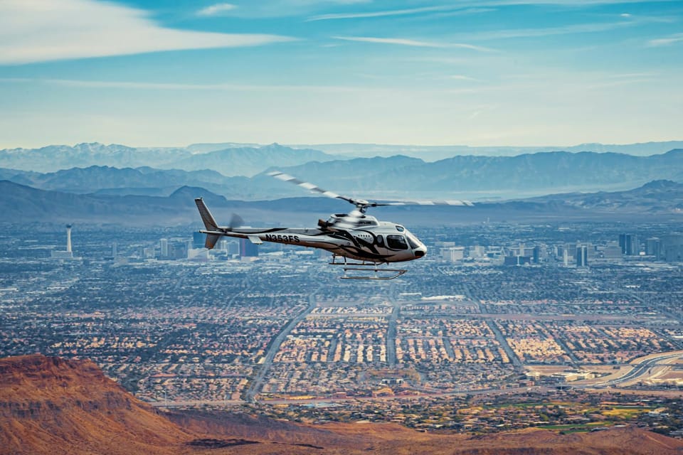 Las Vegas: Red Rock Canyon and Vegas Strip Helicopter Tour - Photography Tips