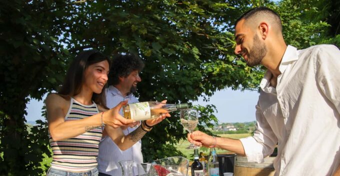 Lazise: Biodynamic Farm Tour and Natural Wine Tasting - Local Cold Cuts and Cheeses