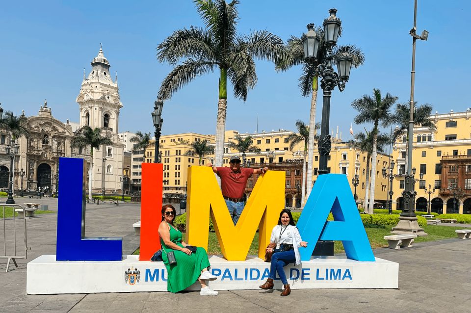 Lima: City Highlights Walking Tour & Catacombs - Customer Feedback