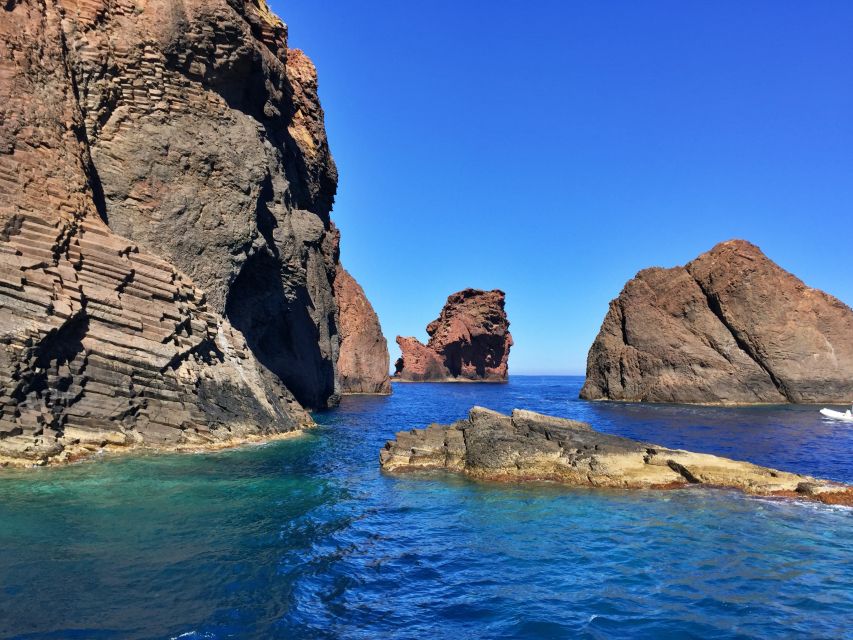 Loading: Scandola, Girolata, and Piana Afternoon Boat Tour - Admiring Volcanic Rock Formations