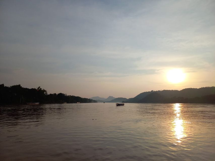 Luang Prabang: Mekong Sunset Cruise and Hot Pot Dinner - Booking Information