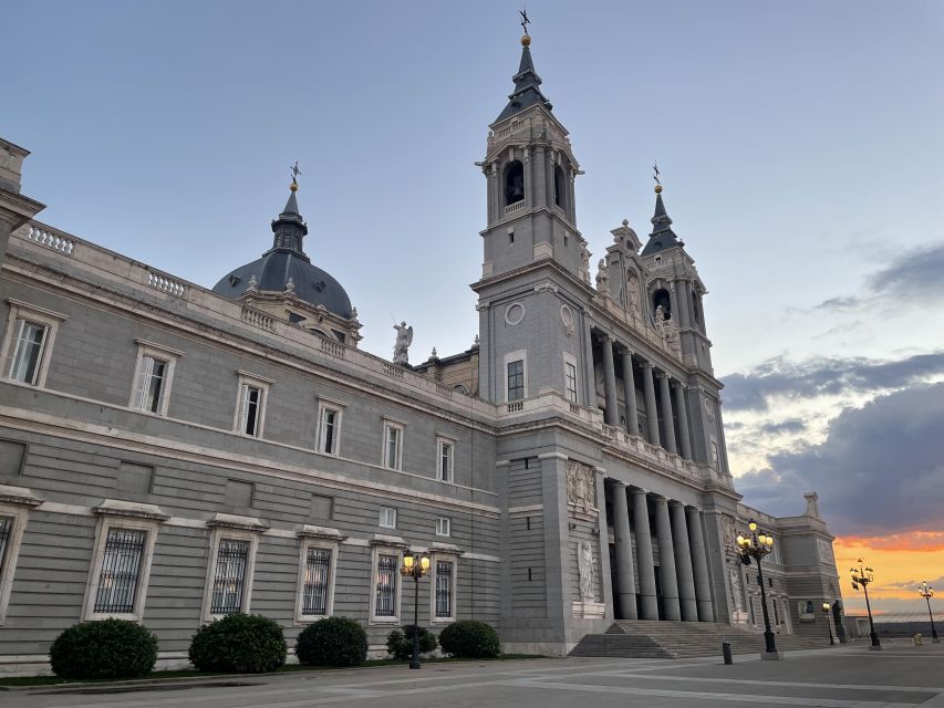 Madrid: Guided Tour of Prado Museum and Royal Palace - Royal Palace