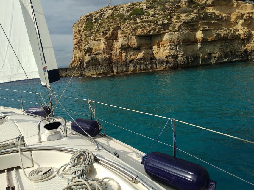 Mallorca: Cala Vella Boat Tour With Swiming, Food, & Drinks - Snorkeling and Marine Life