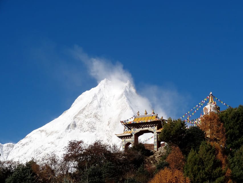 Manaslu Circuit With Larke Pass Trek - Best Time to Trek