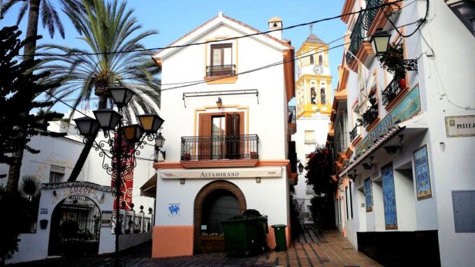 Marbella: Private Walking Tour - Tour Benefits