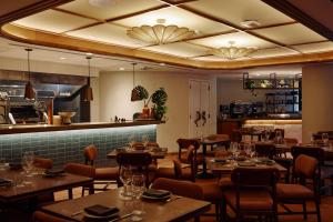 Mayfair House Hotel & Garden - Nearby Attractions