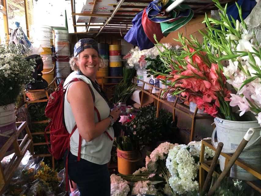 Medellín: Flower Farm & Silletero History Tour - Cultural Significance of Silleteros