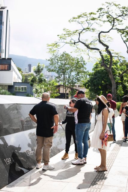 Medellín: Pablo Escobar Tour With Guide and Transportation - Transportation Details