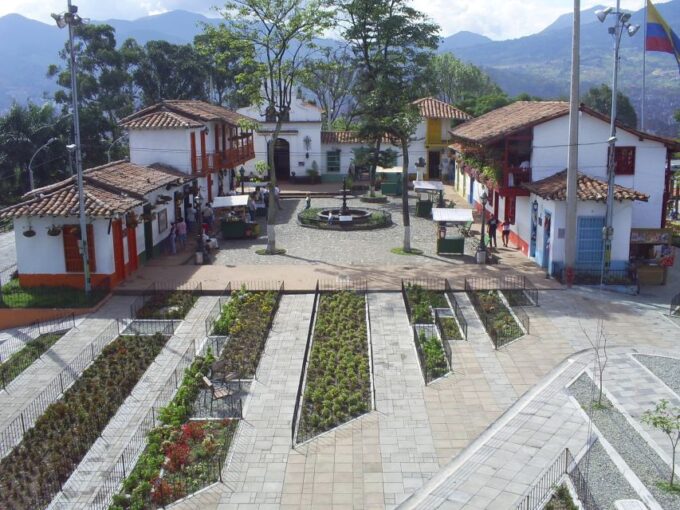 Medellin: Private City Tour - Local Attractions to Explore