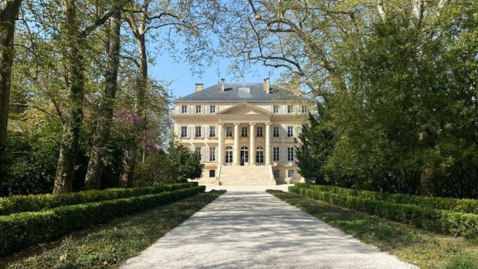 Medoc Afternoon Wine Tour, 2 Wineries, Tastings & Delicacies - Recommendations for Attendees