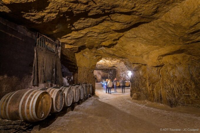 Morning - Loire Valley Wine Tour in Vouvray and Montlouis - Local Food Pairings