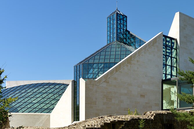 Mudam Luxembourg Museum Entrance Ticket - Nearby Attractions