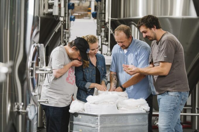 Munich: Exclusive Brewery Tour & Tasting of 4 Organic Beers - Booking Information