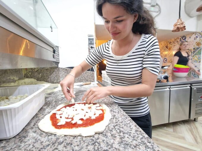 Naples: Pizza Making Class With Local Pizzaiolo - Booking and Payment Options