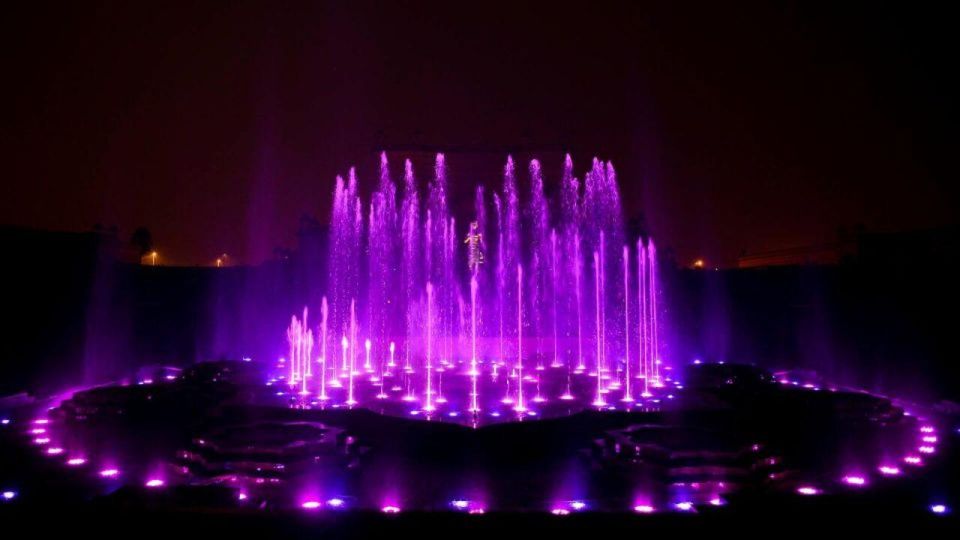 New Delhi: Akshardham Temple Tour With Water and Light Show - How to Book the Tour