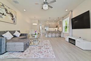 New Spacious&Tranquil Townhouse Near Disney - Frequently Asked Questions