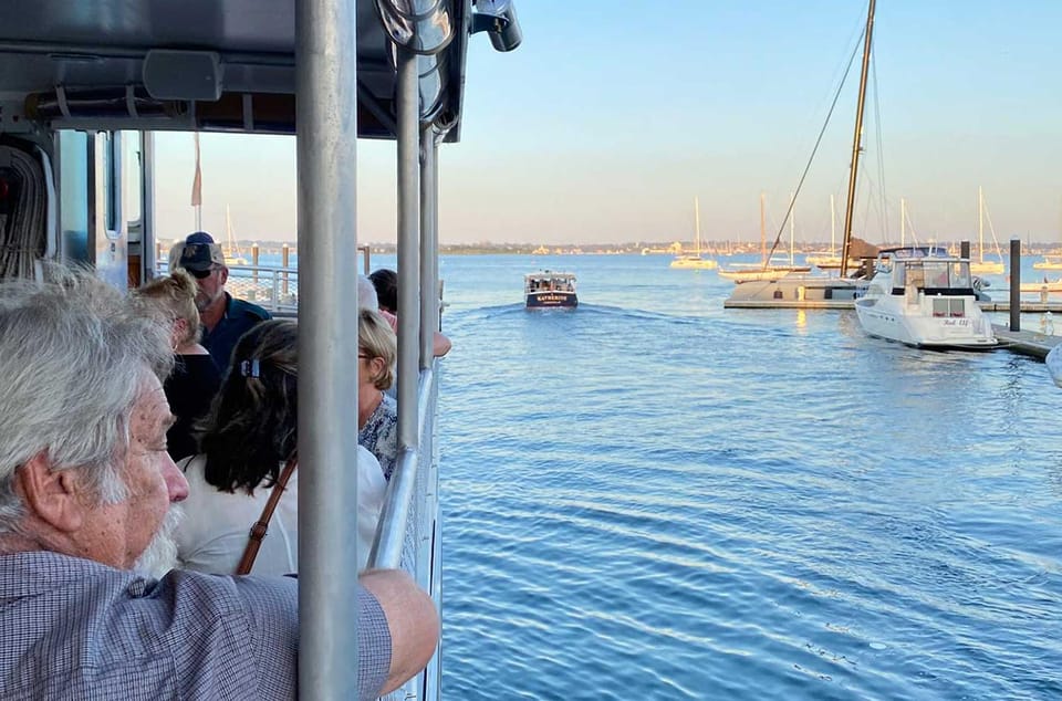 Newport, RI: Evening Cocktail Cruise of Narragansett Bay - Policies and Recommended Items