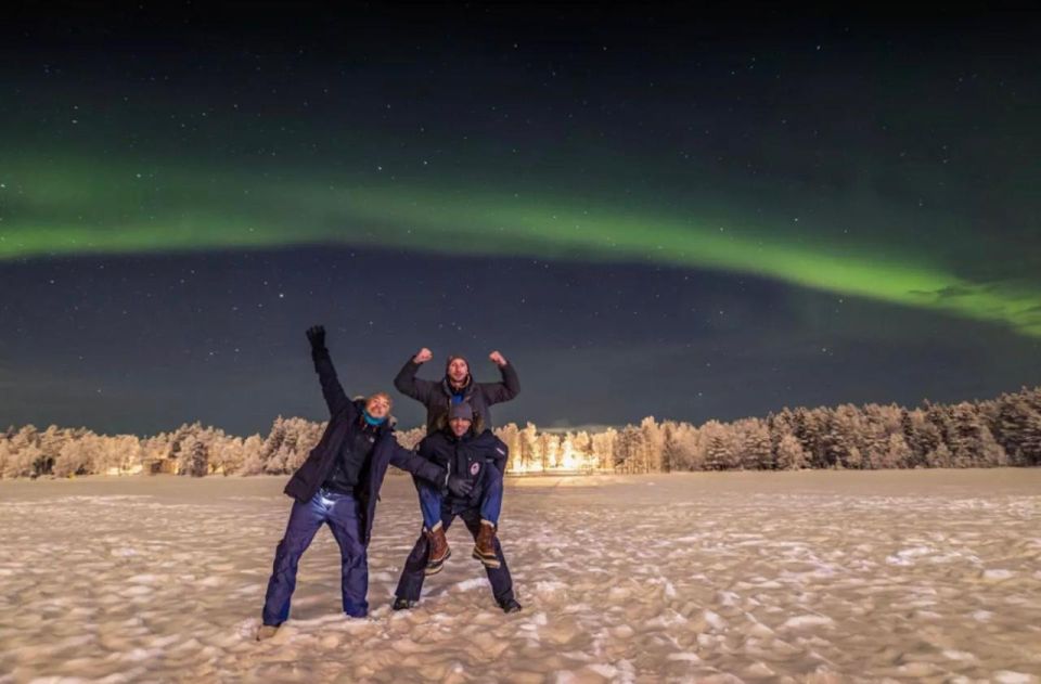 Northern Lights Hunting With BBQ and Photos, Small Group - What to Bring