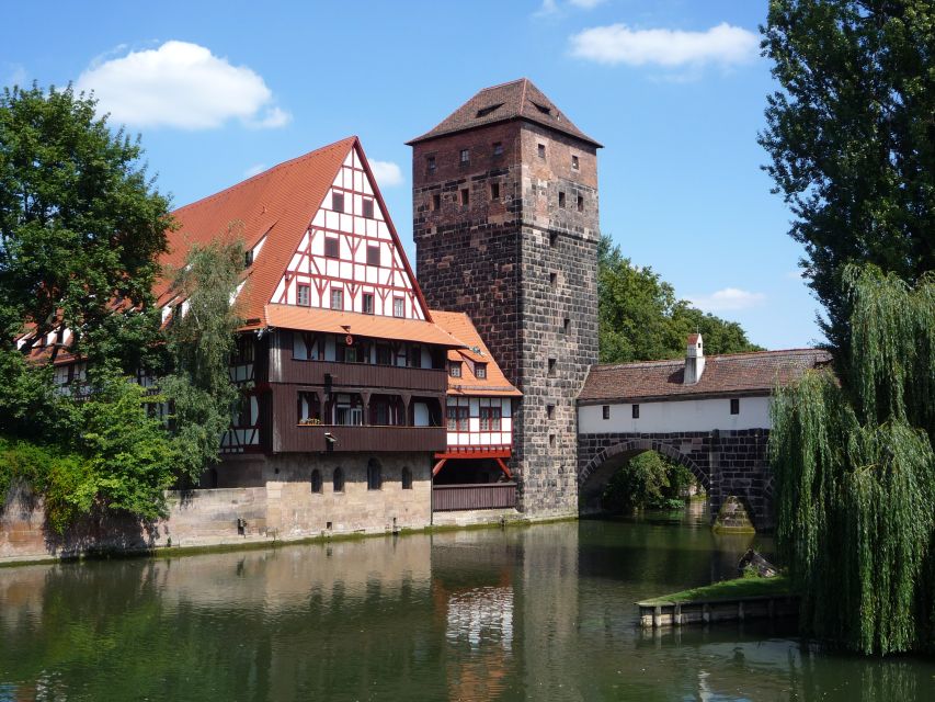 Nuremberg 2-Hour Old Town Walking Tour in English - Nurembergs Old Town Attractions