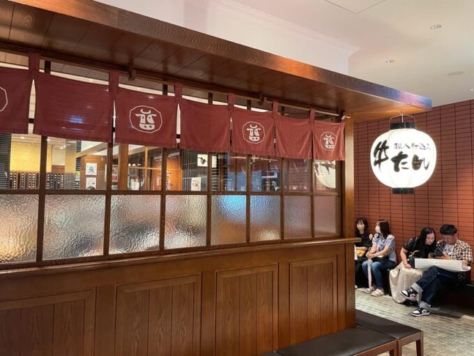 Osaka: 3 Hours Umeda Bar Hopping Tour With 3 Dishes & Drinks - Tips for Enjoying Your Tour