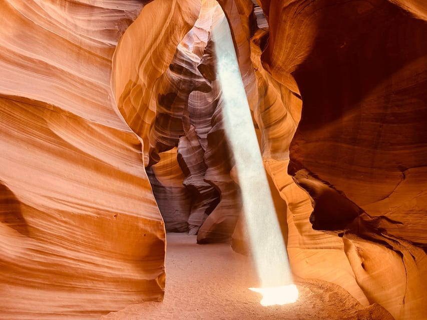 Page: Upper & Lower Antelope Canyon and Horseshoe Bend Tour - Accessibility Information