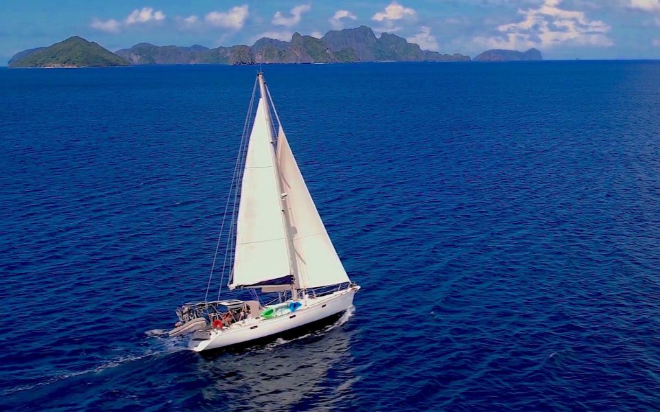 Palawan: Private Sailing Yacht Cruise in El Nido With Lunch - Departure and Route