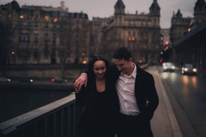 Paris: 1-Hour Parisian Photography Session With a Pro - Additional Services Offered