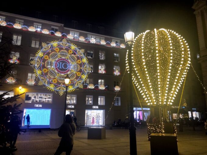 Paris Christmas Lights Walking Tour With Local Guide - Booking Details