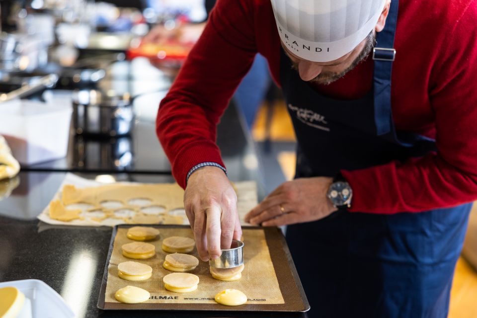 Paris: Pastry Class With Ferrandi Chef at Galeries Lafayette - Tips for Attendees