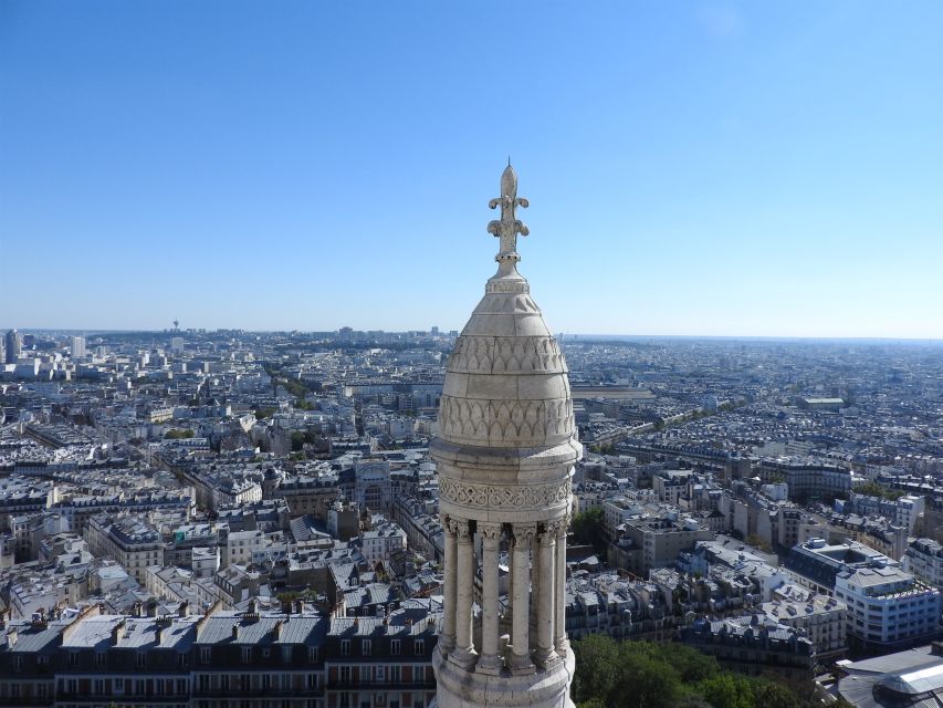 Paris: Sacré-Coeur and Montmartre Tour With Expert Guide - Discovering the Artistic Montmartre