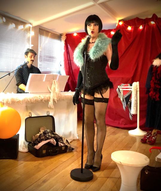 Paris: Unique Cabaret Concert & Dinner in Artist's Studio - Unique Cabaret Concert