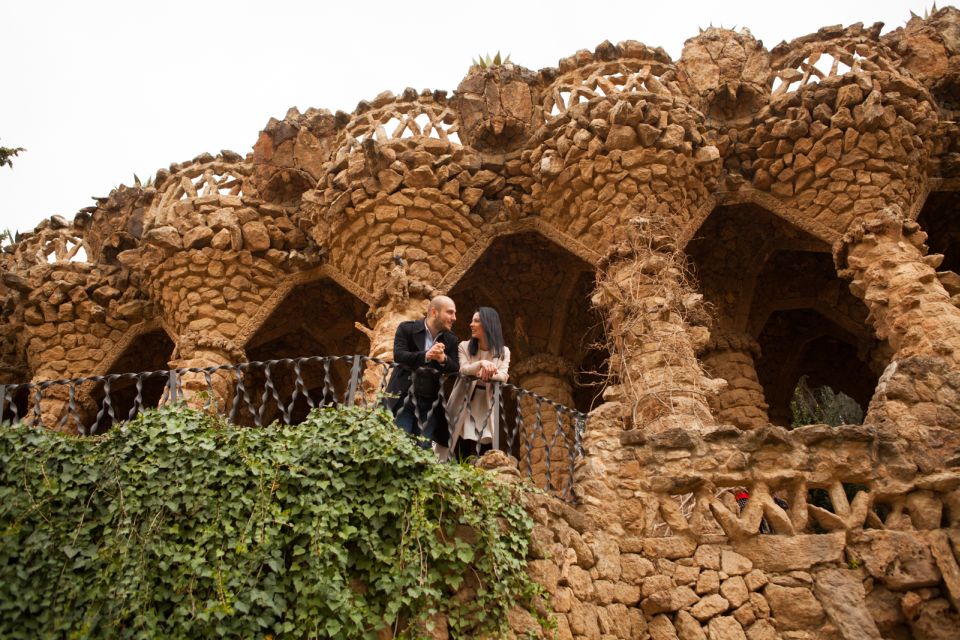 Park Güell With Photoshoot - Booking and Cancellation Policy