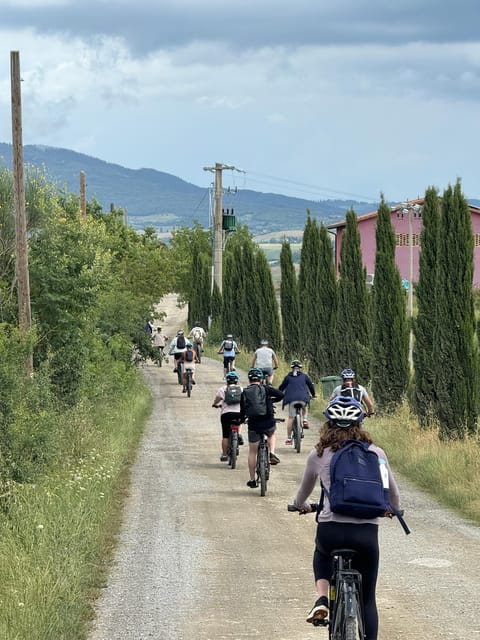 Peccioli: Tuscany E-Bike Tour With Lunch and Tuscany Cooking - Tips for a Great Experience