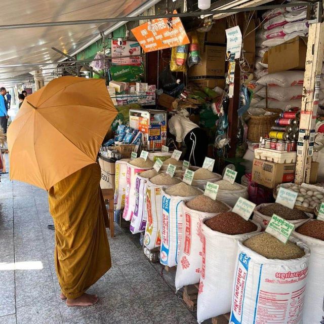 Phnom Penh | Food & Street Art Half Day Tour by Tuk Tuk - Culinary Delights of Phnom Penh