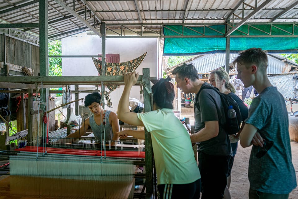 Phnom Penh: Silk Island Sunset Bike Tour Include Drinks - What to Bring and Wear