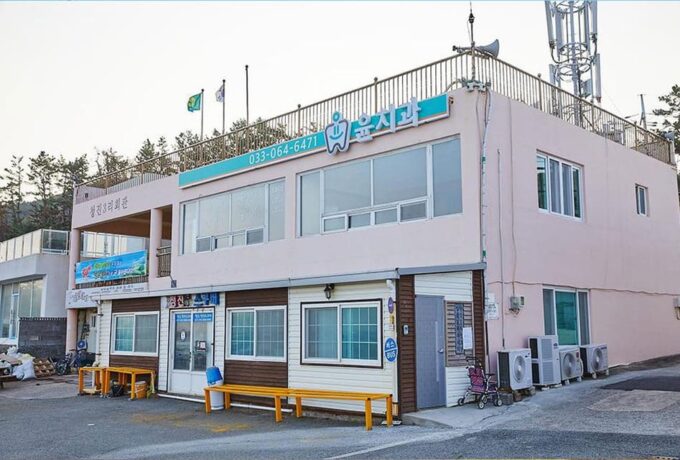 Pohang Hometown Cha Cha Cha: Public Taxi Car Private Charter - Vehicle and Group Size