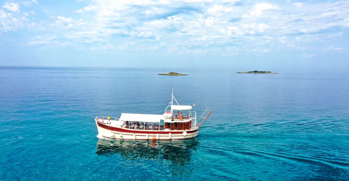 Poreč: Panoramic Morning Cruise Among 20 Islands With Drinks - Booking and Payment Options