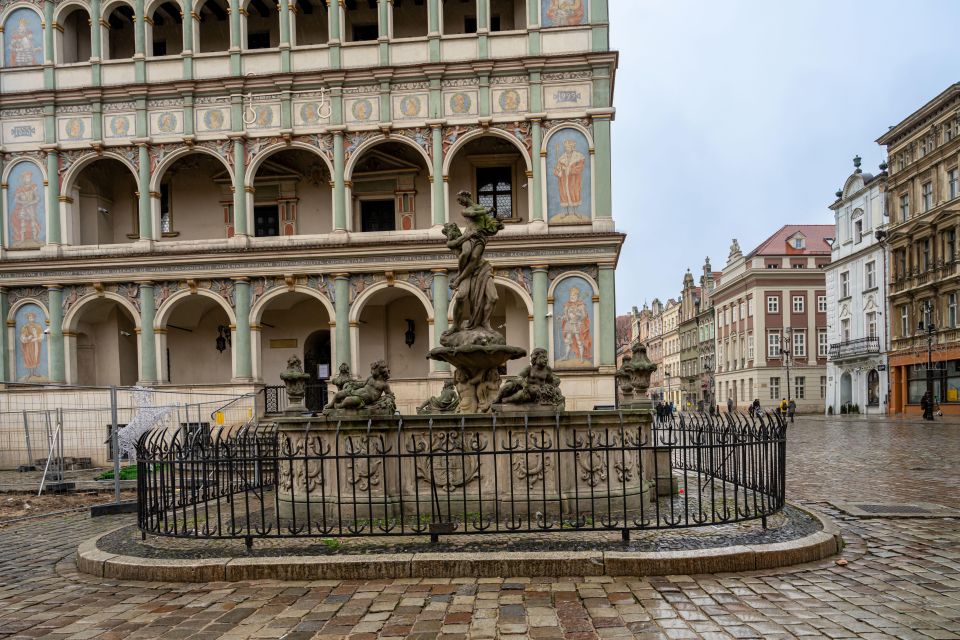 Poznan: Private Architecture Tour With a Local Expert - What to Expect on the Tour