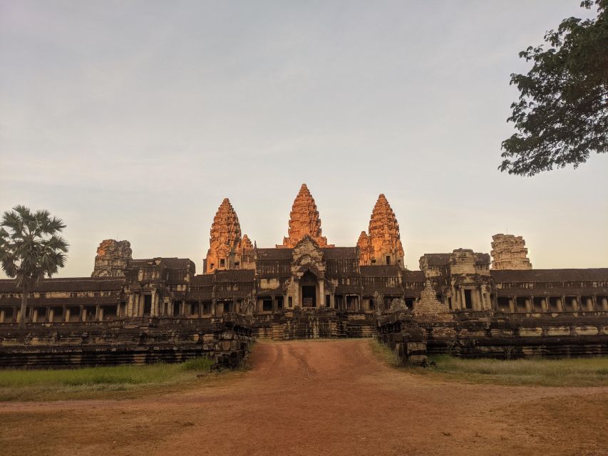 Private Angkor Wat Sunrise Small Tour - Customer Reviews