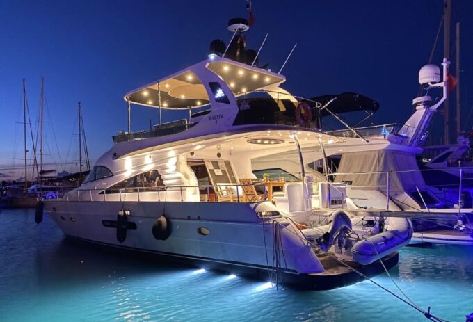 Private Dinner and Cruise on the Bosphorus in Istanbul - Practical Details