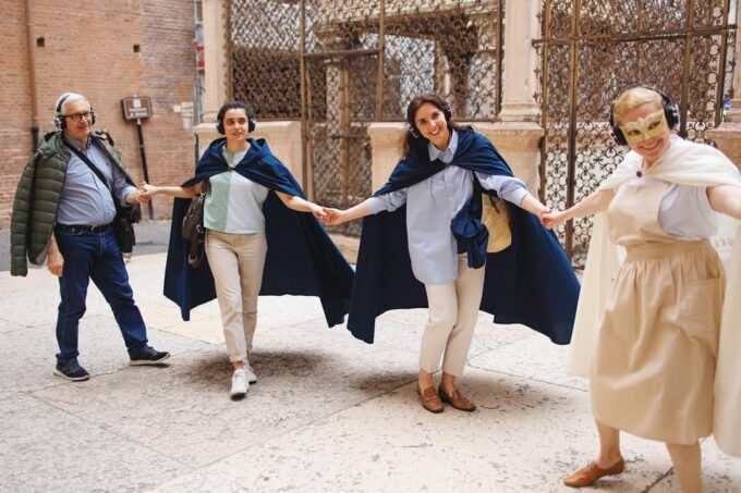 Private Guided Tour in Verona Accompanied by an Angel. - Booking Process and Options