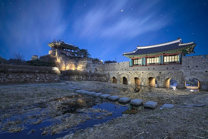 Private Korean Folk Village, Suwon Starfield Libarary&Hwaseong - Nearby Attractions to Explore